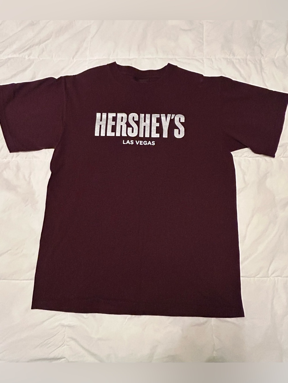 Hershey’s Las Vegas T-Shirt unisex M EUC chocolate candy souvenir vacation cocoa